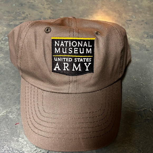 US ARMY NATIONAL MUSEUM SPONSOR HAT - Picture 1 of 7